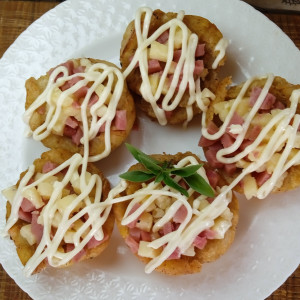 Tostones Rellenos de jamón y queso 