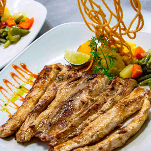 Filete de pescado grillé