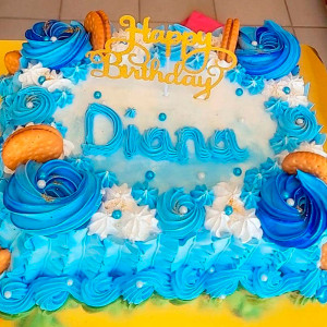 Cake de Media Bandeja (Crema de Fresas)