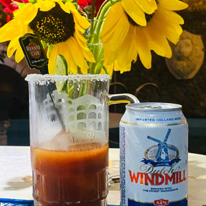 MICHELADA CON WINDMILL