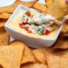 Nachos en DIP de Espinacas